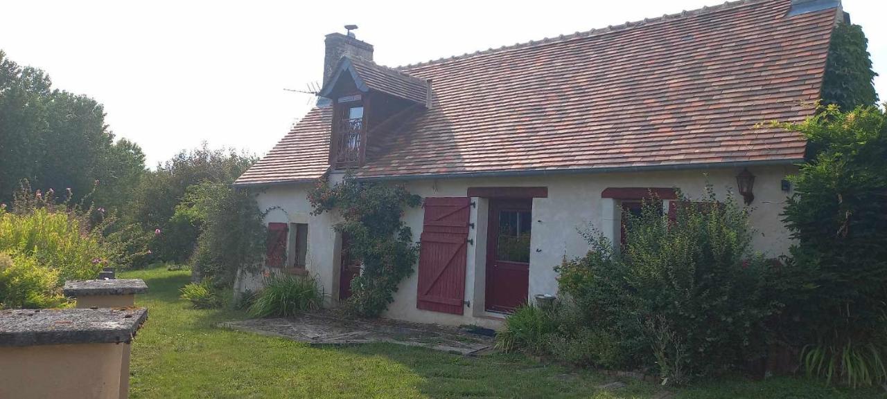 Gite Les Toisnieres Marigne-Laille Esterno foto
