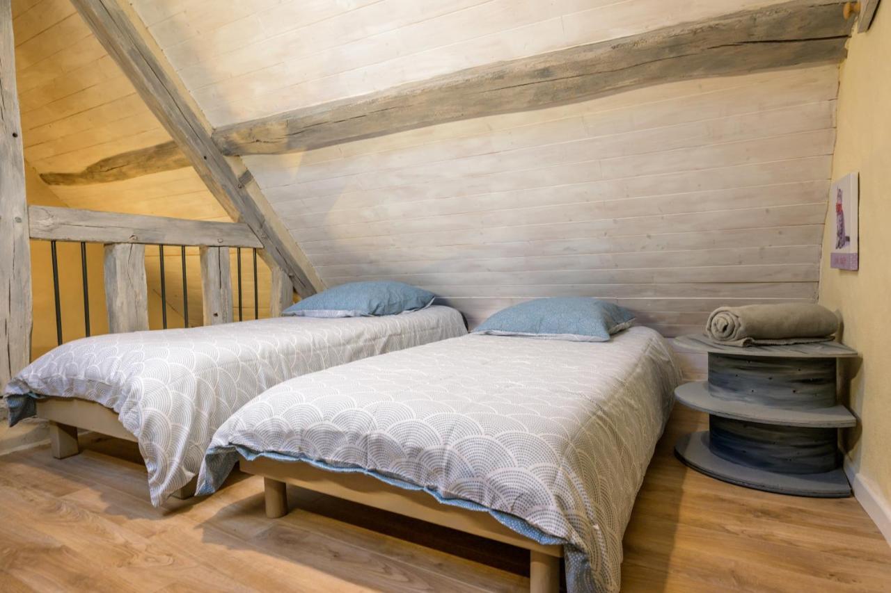 Gite Les Toisnieres Marigne-Laille Esterno foto